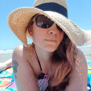 Meet your Posher, April